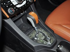 2013款 1.5L CVT 女性精英版