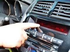 2013款 2.0L CVT 四驱豪华型5座