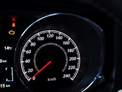 2013款 2.0L CVT 两驱时尚型5座