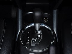 2013款 2.0L CVT 两驱时尚型5座