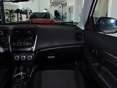 2013款 2.0L CVT 两驱时尚型5座