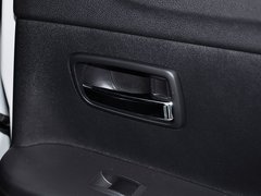 2013款 2.0L CVT 两驱时尚型5座