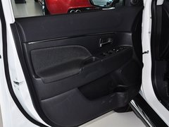 2013款 2.0L CVT 两驱时尚型5座