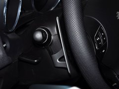 2013款 2.0L CVT 两驱时尚型5座