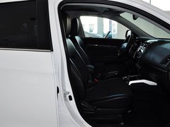 2013款 2.0L CVT 两驱时尚型5座