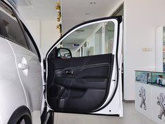 2013款 2.0L CVT 两驱时尚型5座