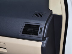 2013款 三厢 1.5L 自动 乐天版