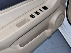 2013款 三厢 1.5L 自动 乐天版