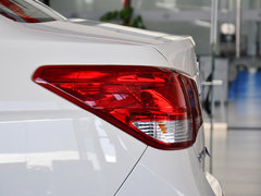 2013款 三厢 1.5L 自动 乐天版