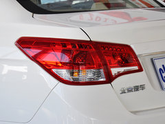 2013款 三厢 1.5L 自动 乐天版