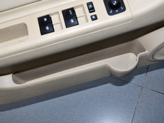 2013款 三厢 1.5L 自动 乐天版