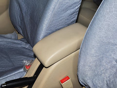 2013款 三厢 1.5L 自动 乐天版