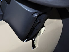 2013款 三厢 1.5L 自动 乐天版