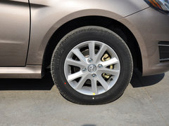 2013款 三厢 1.5L 手动 乐尚版