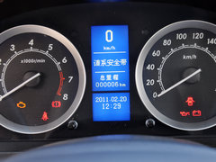 2013款 三厢 1.5L 手动 乐尚版