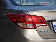 2013款 三厢 1.5L 手动 乐尚版