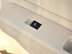 2013款 三厢 1.5L 手动 乐尚版