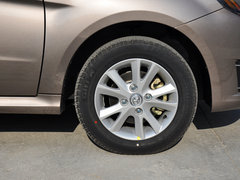 2013款 三厢 1.5L 手动 乐尚版