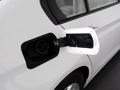 宝马3系 2013款 320i 2.0T 自动 时尚型