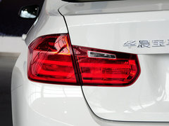 2013款 320i 2.0T 自动 时尚型