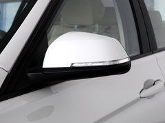 2013款 320i 2.0T 自动 时尚型