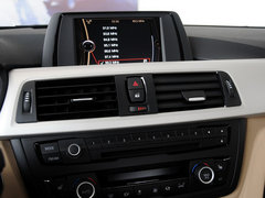 2013款 320i 2.0T 自动 时尚型