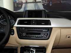 2013款 320i 2.0T 自动 时尚型