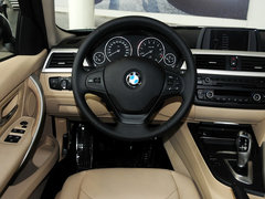 2013款 320i 2.0T 自动 时尚型