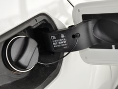 2013款 320i 2.0T 自动 时尚型