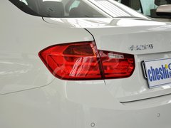 2013款 320i 2.0T 自动 时尚型
