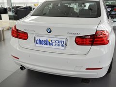 2013款 320i 2.0T 自动 时尚型