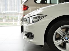 2013款 320i 2.0T 自动 时尚型