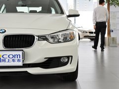 2013款 320i 2.0T 自动 时尚型