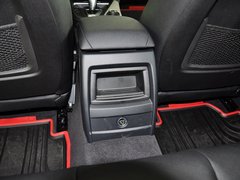 2013款 320i 2.0T 自动 时尚型