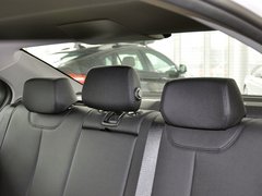 2013款 320i 2.0T 自动 时尚型
