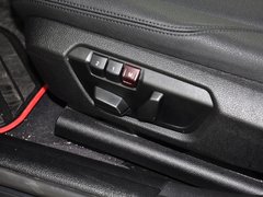 2013款 320i 2.0T 自动 时尚型