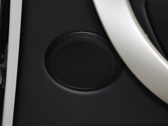 2013款 320i 2.0T 自动 时尚型