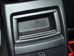 2013款 320i 2.0T 自动 时尚型