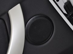 2013款 320i 2.0T 自动 时尚型