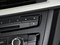 2013款 320i 2.0T 自动 时尚型