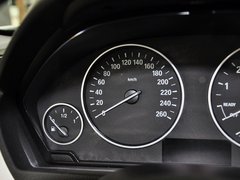 宝马3系 2013款 320i 2.0T 自动 时尚型