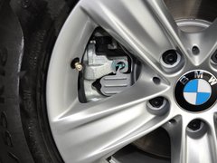 2013款 320i 2.0T 自动 时尚型