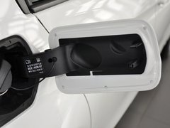 2013款 320i 2.0T 自动 时尚型