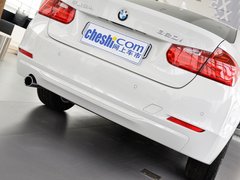 2013款 320i 2.0T 自动 时尚型