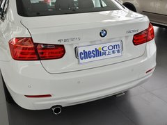 2013款 320i 2.0T 自动 时尚型