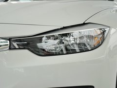 2013款 320i 2.0T 自动 时尚型