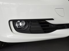 2013款 320i 2.0T 自动 时尚型