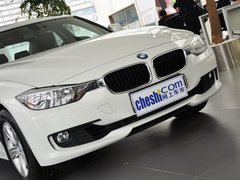 2013款 320i 2.0T 自动 时尚型