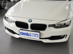 2013款 320i 2.0T 自动 时尚型