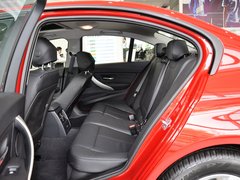 2013款 320i 2.0T 自动 时尚型